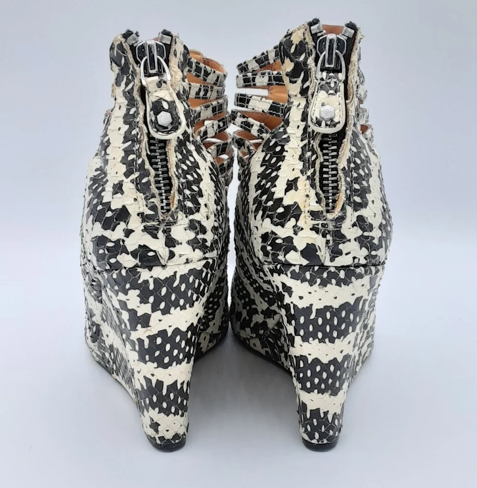 Rebecca Minkoff Sydney Snake Print Cage Wedge Sandal Size 7.